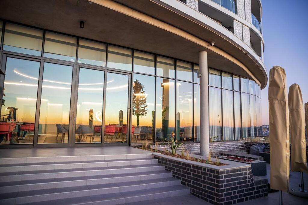 Luxe Cityscape @ Waterfall Ellipse Midrand